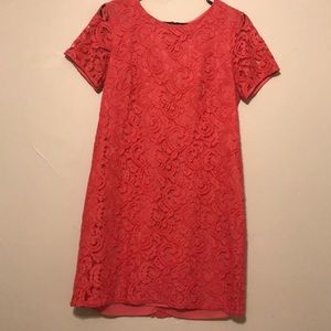 Ann Taylor coral lace shift dress size 6.